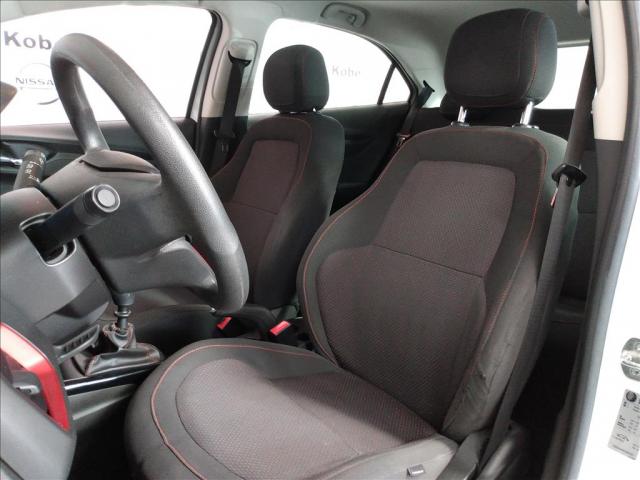CHEVROLET ONIX 1.4 MPFI EFFECT 8V FLEX 4P MANUAL - Foto 4
