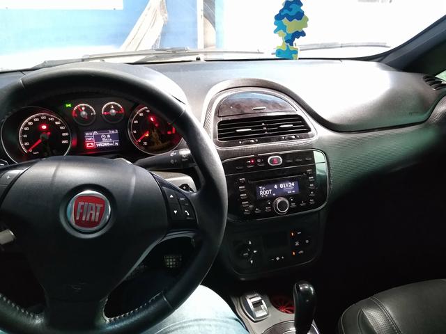 Punto blackmotion 1.8 automático 2014 - Foto 6