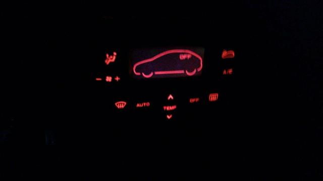 Peugeot 207sedan 1.6 siminovo 2010 , 2011 - Foto 7