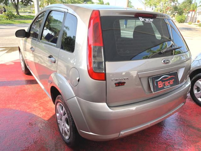 FORD FIESTA 1.0 ROCAM SE 8V FLEX 4P MANUAL - Foto 3