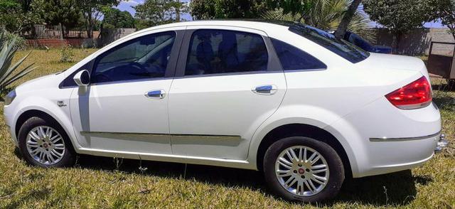 Fiat Linea Essence 2012 abaixo da FIPE - Foto 5