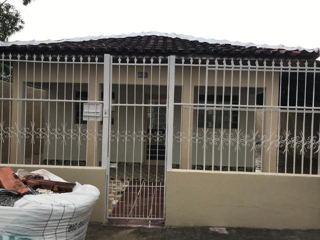 Alugo Casa Pedregal