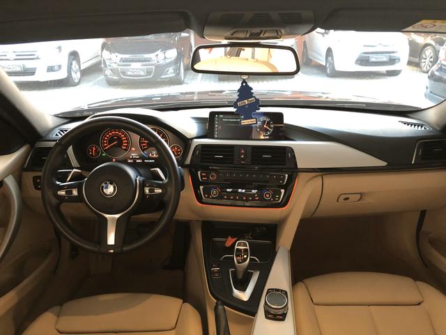 BMW 320i 2.0 M SPORT - Foto 4