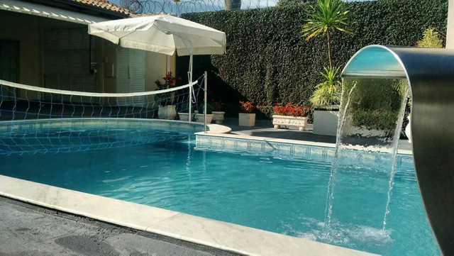 Chácara mansão com 6 quartos em Aparecida de Goiânia