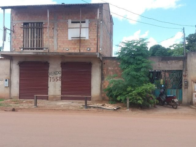 Predio comercial na amador dos reis (vendo ou troco)