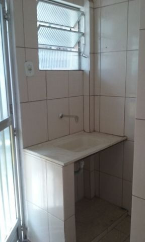Quitinete - Vila Valqueire - Foto 2