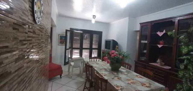 Belíssima residencia na praia de Santa Terezinha - Foto 4