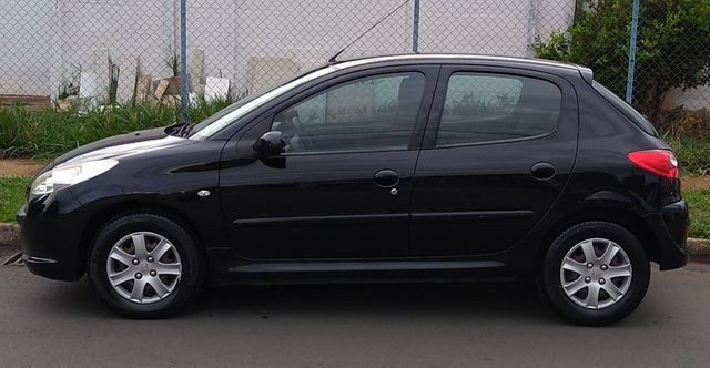 Peugeot 207 - Foto 3