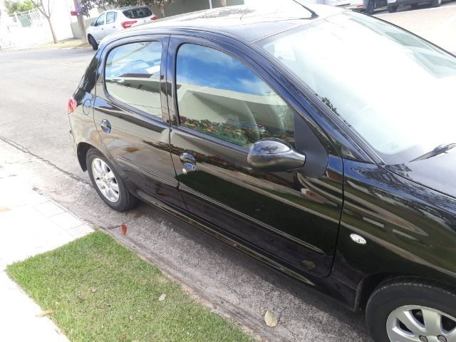 Peugeot 207 - Completo - Mecânica e Pintura em Perfeito estado - Foto 3