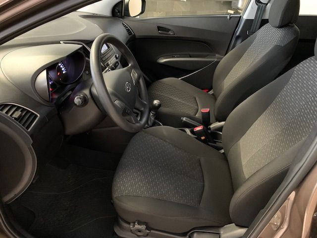 Hyundai- HB20 Comfort 1.0 * Completo * Marron Terra De Cor Maravilhosa 2018/2018 - Foto 7