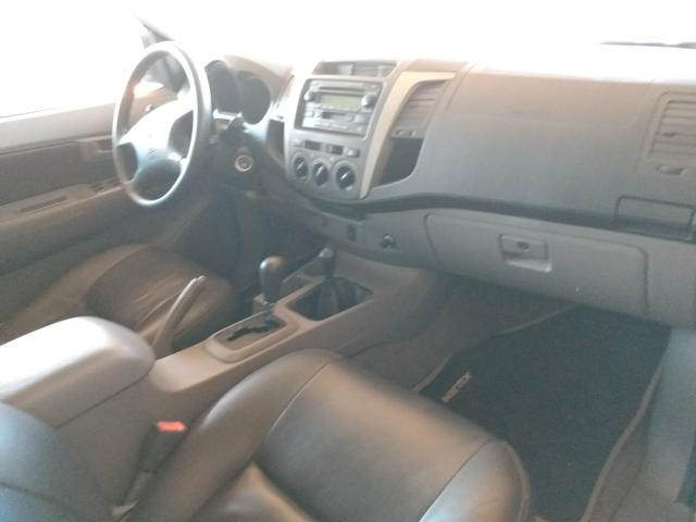 Hilux SRV d4d Automatica completa 4x4 diesel! - Foto 6