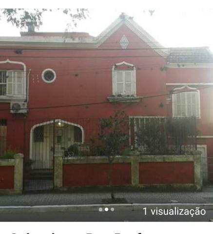 Sobrado (2 casas independentes)