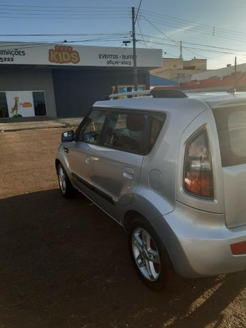 Kia Soul - completo e bem conservado