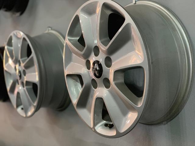 Rodas Aro 16 Renault Captur - Foto 10