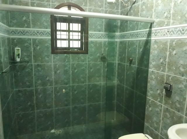 Casa espetacular. 3 quartos, piscina vaga para 3 carros - Foto 3