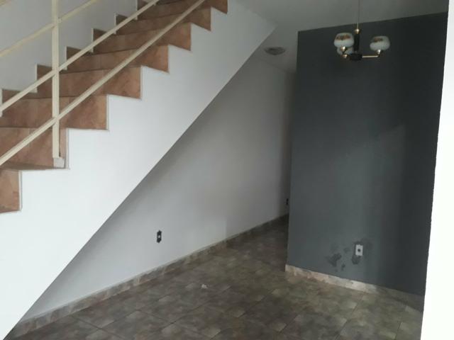 Casa espetacular. 3 quartos, piscina vaga para 3 carros - Foto 18