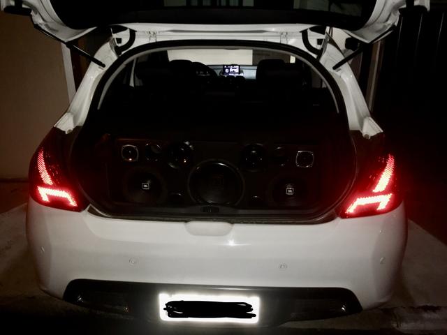 Peugeot 308 - 2012 - Foto 11