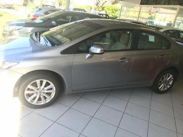 Civic lxs 1.8 manual 2014 - Foto 3
