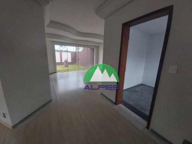 Sobrado 3 dormitórios R$ 899.000 - Capão Raso - Foto 16