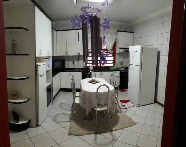 Excelente casa bem localizada - Foto 6