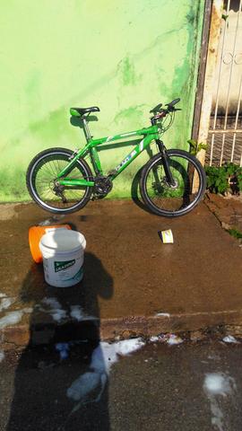 Vendo ou troco GTS M1. Leia a descrição!