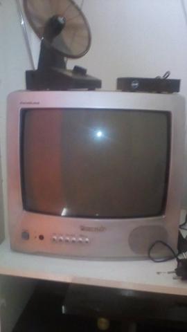 Tv Panasonic 14 de tubo 300,00 - Foto 2