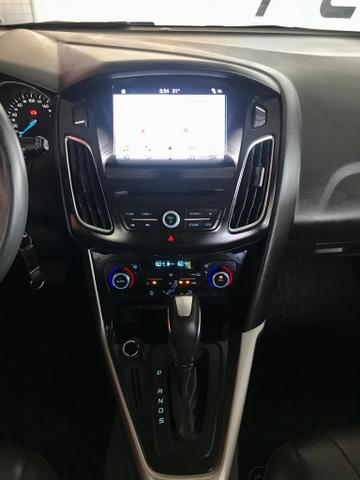 Focus Hatch 2.0 SE Plus 2018 Branco Garantia de Fábrica - Foto 8
