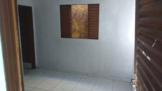 Aluga-se quitinete na Vila Alzira - Aparecida de Goiânia - Foto 3