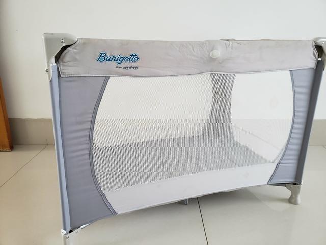 Berço desmontável