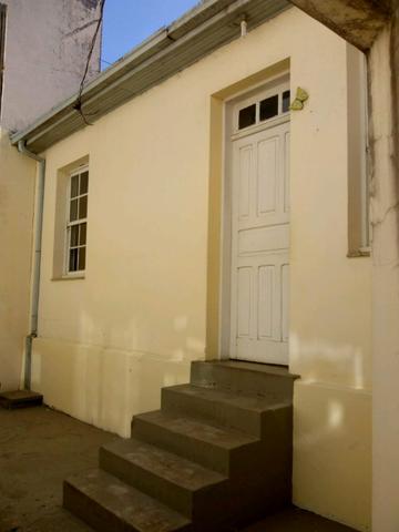 Alugo casa residencial ou comercial