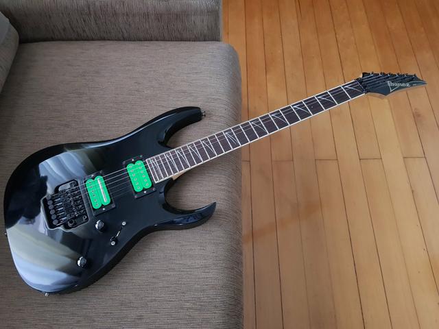 Guitarra Ibanez RGD320z com DiMarzio - Petrucci