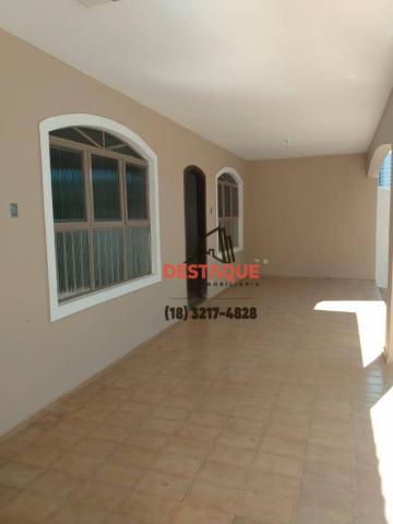 Casa com 3 dormitórios para alugar, 330 m² por R$ 2.700,00/mês - Vila Santa Helena - Presi - Foto 3