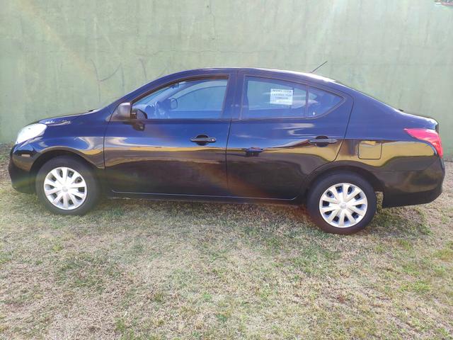 Nissan Versa 1.6 S 2013 completo, único dono - Foto 4