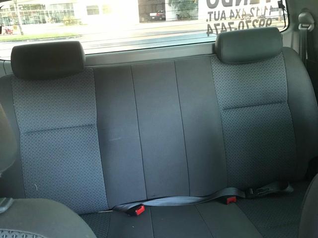Vendo/Troco Toyota Hilux SRV - Foto 4