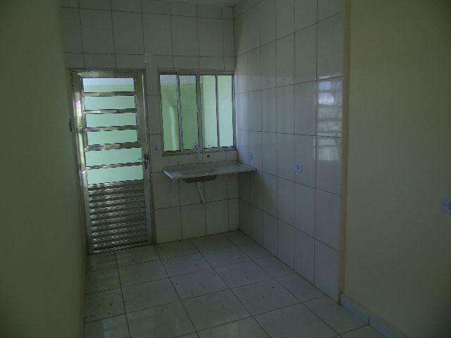 Casa de locação na Cidade Salvador Jacareí SP - Foto 5