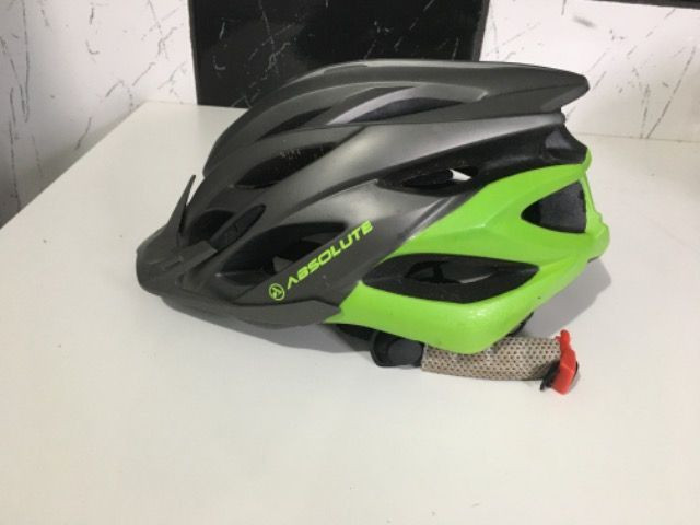 Capacete bike Semi Novo