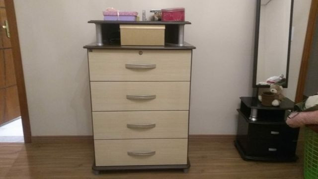 Cômoda (suporte TV)