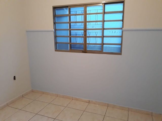 Alugo casa no St. Parque Amazônia, Goiânia-GO - Foto 13