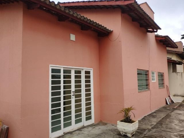 Casa de esquina lote grande alto paraiso , pega financiamento - Foto 11