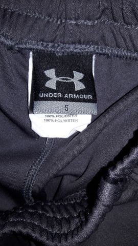 Short Infantil Marca Under Armour Tam5 - Cinza - semi novo - Foto 3