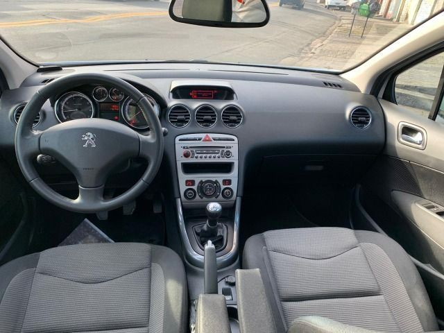 Peugeot 308 Allure Manual - Foto 9