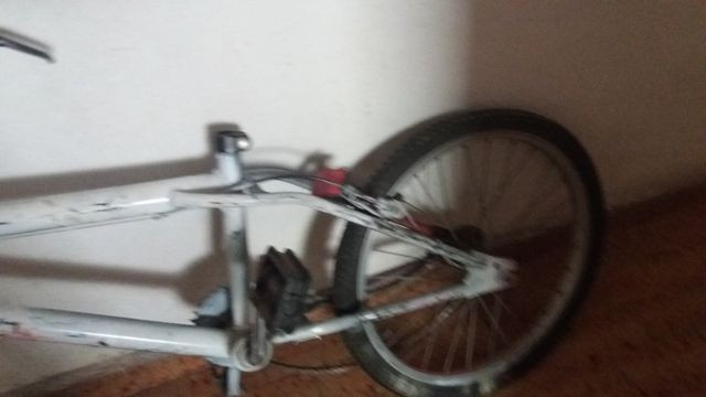 Bicicleta bandeirante antiga projema aro 20 sem Banco - Foto 3