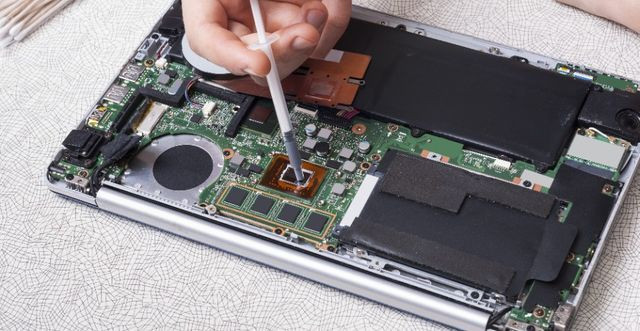 Manutenção de Notebook e Desktops - Foto 2