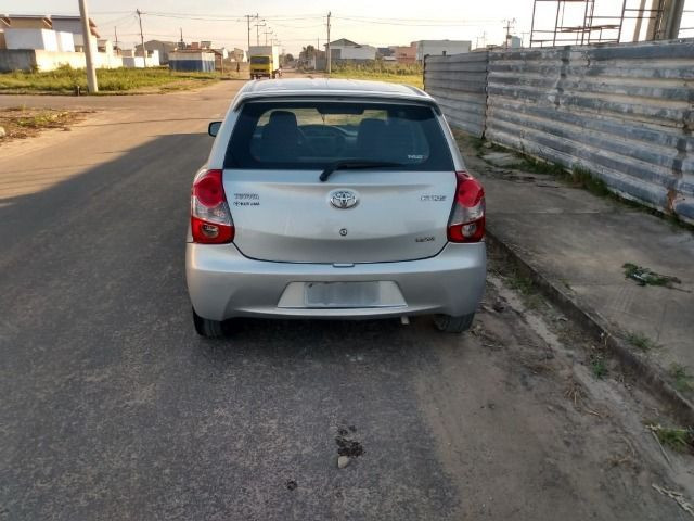 Toyota Etios XS 1.3 - Foto 11