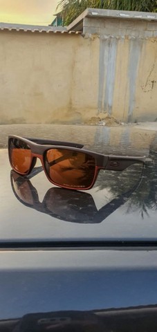 Óculos Oakley Two Face marrom