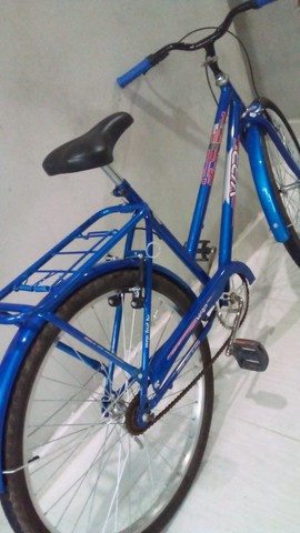 Vendo essa Bicicleta Semi-Nova valor: 600 reais - Foto 3