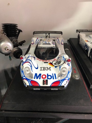 Miniatura Porsche 911 GT1 maisto 1/18