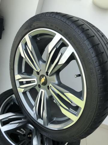 Rodas aro 18, com pneus