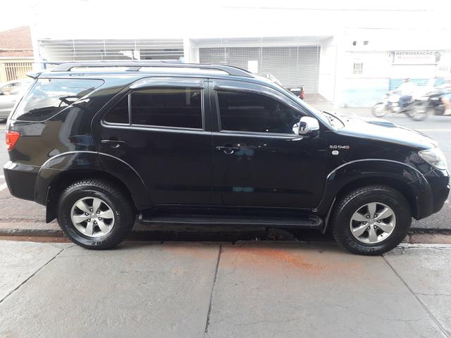 HILUX sw4 ano 2007 4x4 aut. Ribeirão preto SP - Foto 4