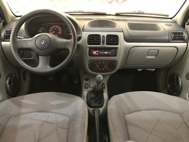 Renault Clio Authentique 1.0 Único dono 2004 Vermelho - Foto 8